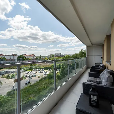 דירה Exceptional With Parking For 6 Guests By Renters ורוצלב